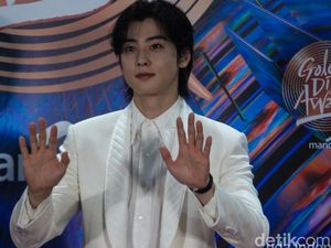 Cha Eun Woo Rampung Syuting MV Debut Solo di AS