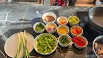 Sedapnya Steak Saus Chimicuri hingga Asam-Asam Iga ala Veronica Tan
