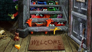 Bukannya anak-anak malah makin punya pikiran jelek ya soal tangga-tangga ini. Foto: (Bored Panda).