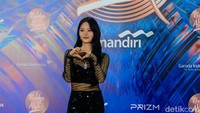 Dia menjadi satu-satunya personel FIFTY FIFTY yang masih bertahan di tengah perseteruan dengan agensinya.  Foto: Andhika Prasetia/ detikcom