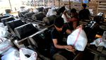 Tambang Rakyat di Maluku Utara Hasilkan 10 Gram Emas Sekali Giling