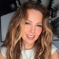Videonya jadi viral dan ditonton sebanyak 2,4 juta kali. Kolom komentar di TikTok Thalia pun dipenuhi dengan netizen Indonesia. Foto: TikTok @thalia