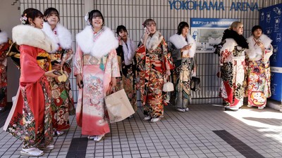 Cantiknya Gadis-gadis Jepang saat Rayakan Hari Kedewasaan