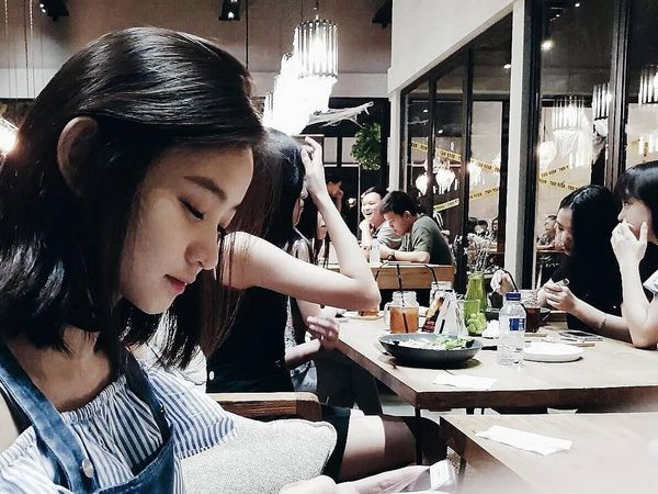 Keseruan Catheez saat Jajan di Angkringan hingga Makan Oyster
