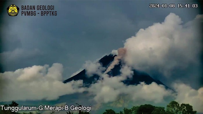 Erupsi Gunung Merapi, Senin (8/1/2024).