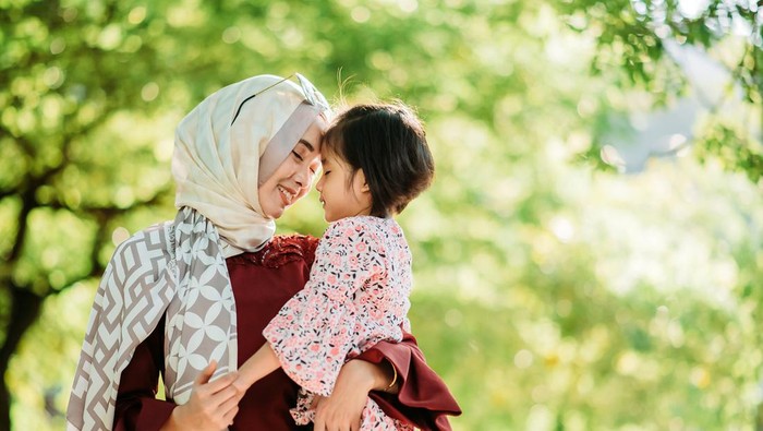 Kedudukan Ibu dalam Islam, Sosok yang Sangat Dimuliakan Allah