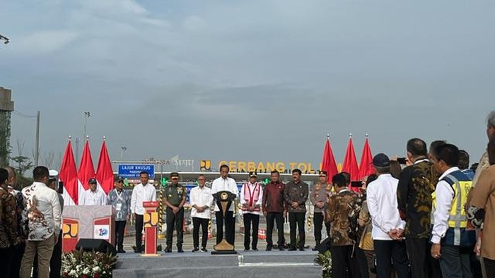Jokowi Resmikan Tol Pamulang-Cinere-Raya Bogor