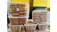 Jajanan gabin tape jadul bisa ditemui di toko Rini Maruni yang ada di Depok. Gabin tapenya memang tidak begitu tebal, tetapi satu pak isi 10 harganya hanya Rp 22.000. Foto : Shopee / Rini Maruni