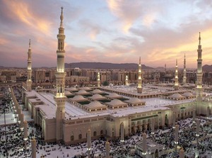 Arab Saudi Keluarkan Aturan Baru di Masjid Nabawi