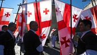 Seperti yang dilakukan Gereja Ortodoks di Tbilisi, Georgia, yang merayakan Natal pada 7 Januari 2024 ini.  