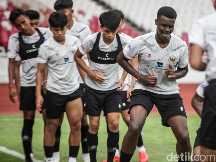 Melihat Timnas U-20 Jalani TC di GBK