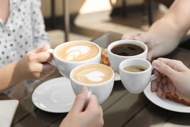 minum kopi