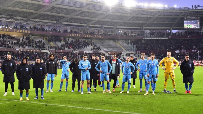 Soccer Football - Serie A - Torino v Napoli - Stadio Olimpico Grande Torino, Turin, Italy - January 7, 2024 Napoli players look dejected after the match REUTERS/Massimo Pinca