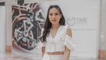 5 Potret Sehat nan Ramping Olivia Jensen Meski Hobi Makan