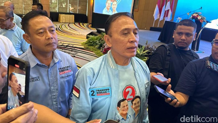 Penasehat TKN Prabowo Subianto-Gibran Rakabuming Raka Iwan Bule saat menghadiri deklarasi dukungan Paguyuban Purnawirawan Polri.