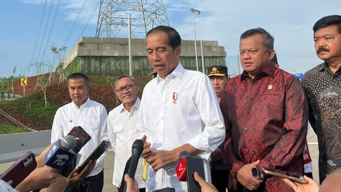 Presiden Jokowi saat wawancara