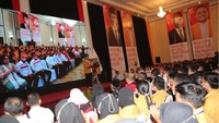 Kepala BP2MI, Benny Rhamdani melepas keberangkatan PMI di Jakarta, Senin (8/1/2024).