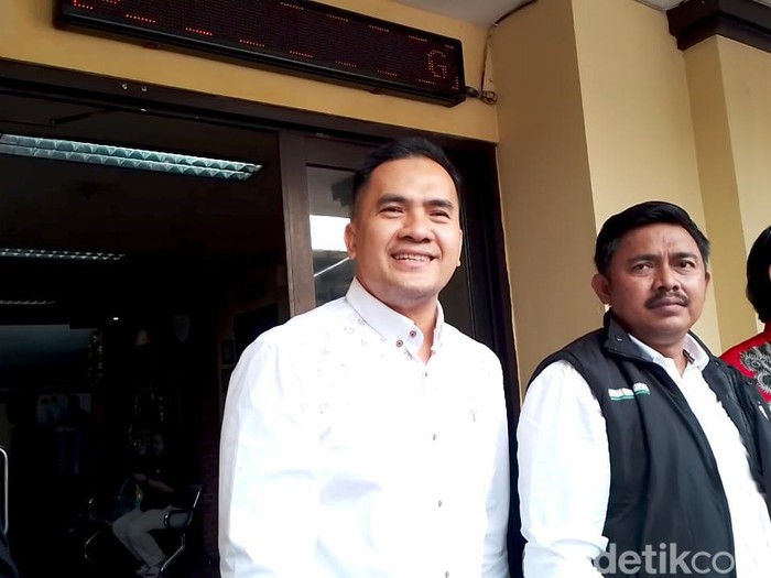 Saioul Jamil Saipul Jamil diizinkan pulang dari Polsek Tambora.