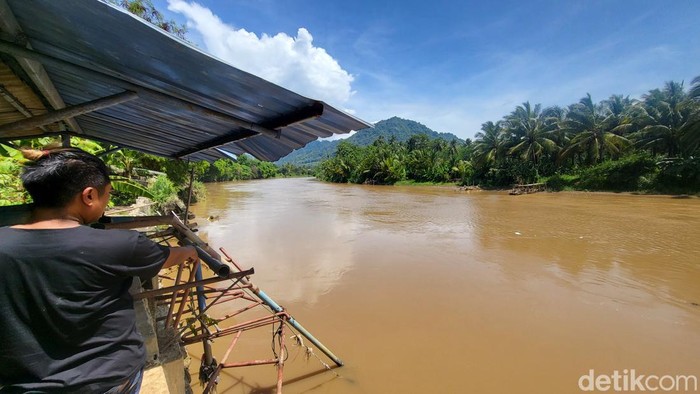 Sungai tempat Samson berenang lalu bersembunyi dari kejaran warga