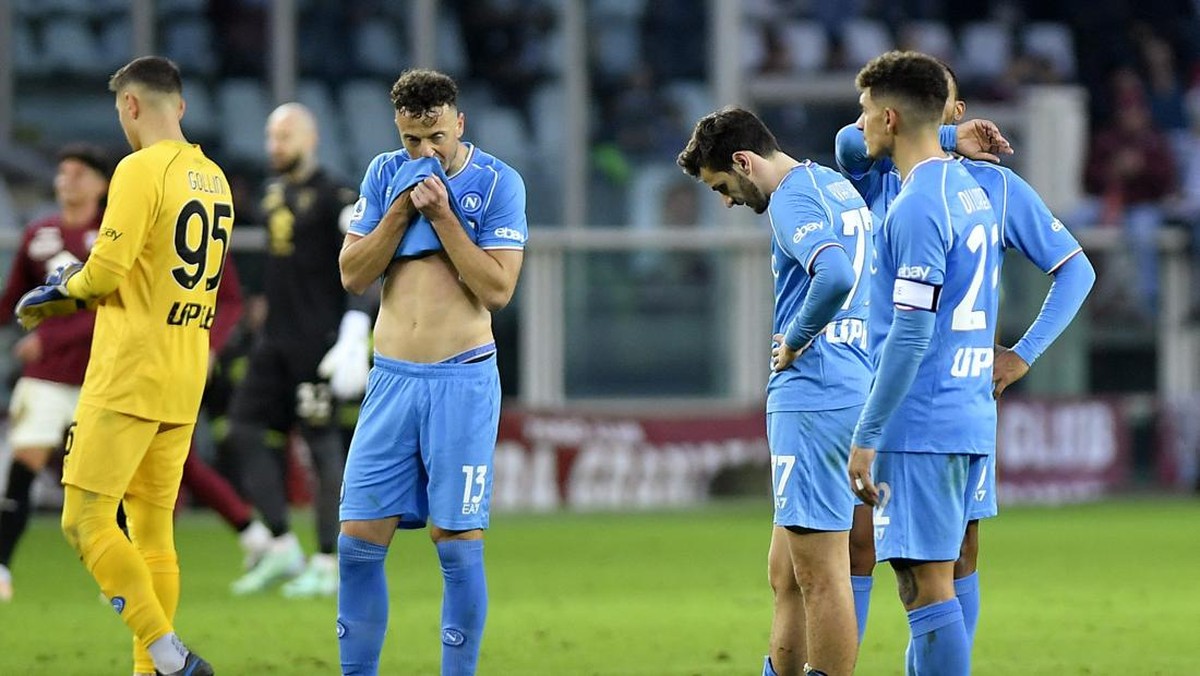 Napoli vs Barcelona, ini catatan head to head-nya. (Foto: REUTERS/MASSIMO PINCA)