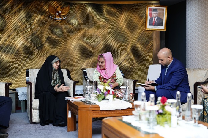 Walkot Semarang Bertemu Wapres Iran