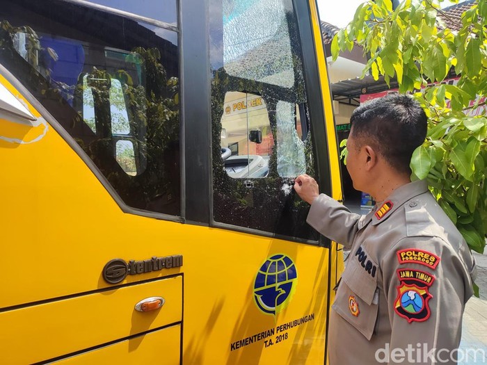 7 Suporter Persepon jadi Tersangka pelemparan batu ke bus Perspa