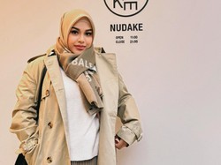 7 Potret Cantik Aurel Hermansyah yang Alami Body Shaming Usai Melahirkan