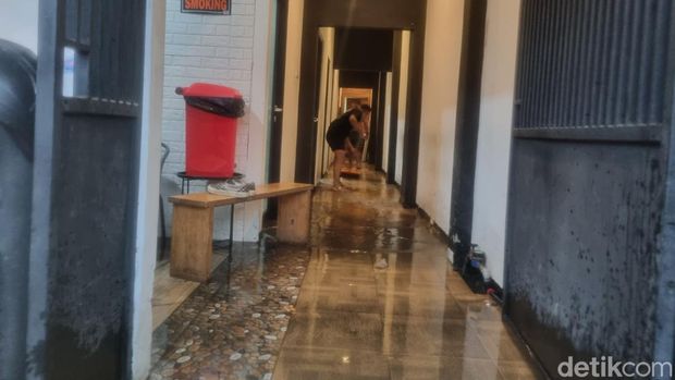 banjir di Surabaya