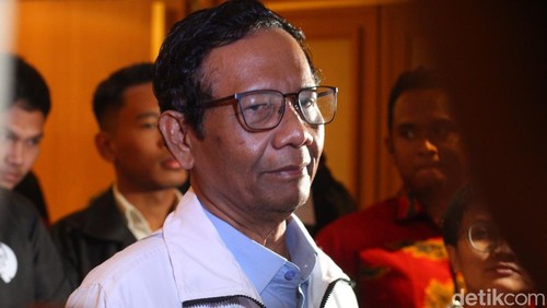 Cawapres nomor urut 03, Mahfud MD berkomentar soal pernyataan Presiden Joko Widodo (Jokowi).