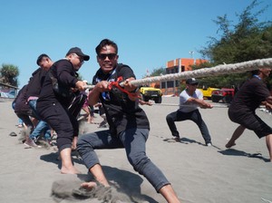 Family Gathering Papandayan Cargo Goes to Yogyakarta 2023