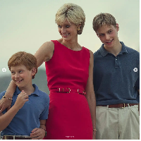 Penampilan Elizabeth Debicki sebagai Putri Diana yang paling mencuri atensi. Tak sedikit penonton The Crown memuji aktingnya dan menyebut Elizabeth mirip ibu dari Pangeran William dan Harry tersebut. Foto: Dok. AFP, Netflix