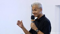 Menurut Ganjar, generasi muda harus dilatih agar dapat produktif dan bisa meningkatkan perekonomian.  