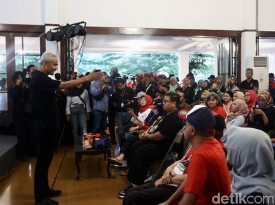 Momen Ganjar Bertemu Pelaku UMKM Banyumas
