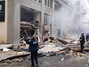 Suasana Mencekam Seusai Ledakan Gas di Hotel Sandman AS