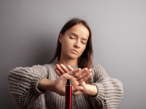 Benarkah Vape Lebih Sehat daripada Rokok? Begini Penjelasannya