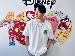 Salut, Aktor Ini Jualan Ayam Potong di Pasar Saat Sedang Tidak Ada Syuting