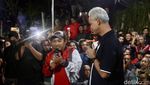Malam-malam Ganjar Berdialog dengan Warga Watuagung Banyumas