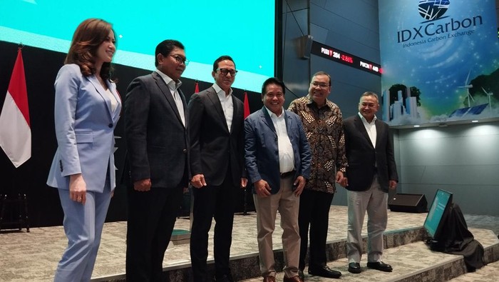 Mandiri dan BSI luncurkan produk investasi syariah