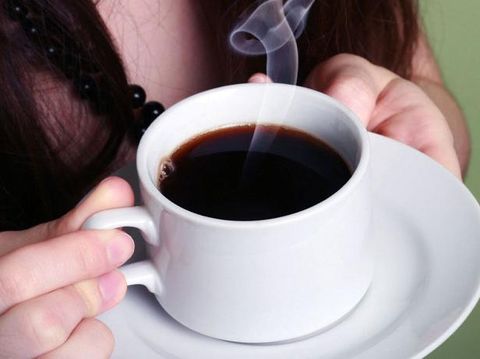 Minum Kopi Hitam di Pagi Hari Bisa Bantu Turunkan Berat Badan