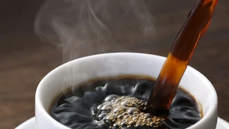 Suka Ngopi Malam? Hati-Hati, Bisa Bikin Lebih Impulsif Menurut Studi Ini