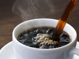 Suka Ngopi Malam? Hati-Hati, Bisa Bikin Lebih Impulsif Menurut Studi Ini