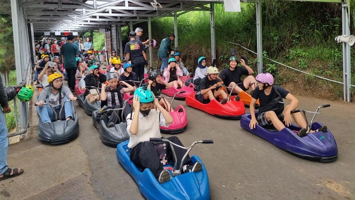 Noahs Park salah satu spot wisata menarik di Lembang.