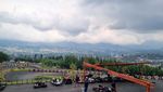 Keseruan Balapan Gokart di Perbukitan Lembang Cek!