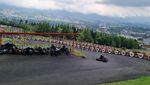 Keseruan Balapan Gokart di Perbukitan Lembang Cek!