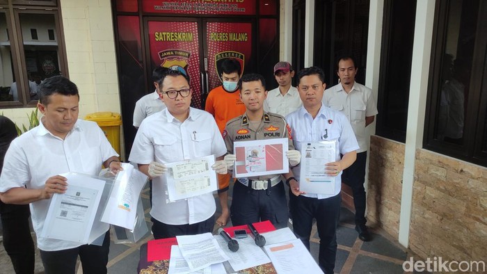 Penipuan modus travel umrah diungkap Polres Malang