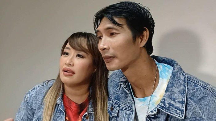 Pinkan Mambo & Arya Khan