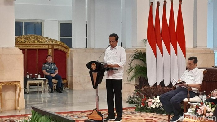 Presiden Jokowi pimpin Sidang Kabinet Paripurna, Selasa (9/1/2024). (Eva Safitri/detikcom).