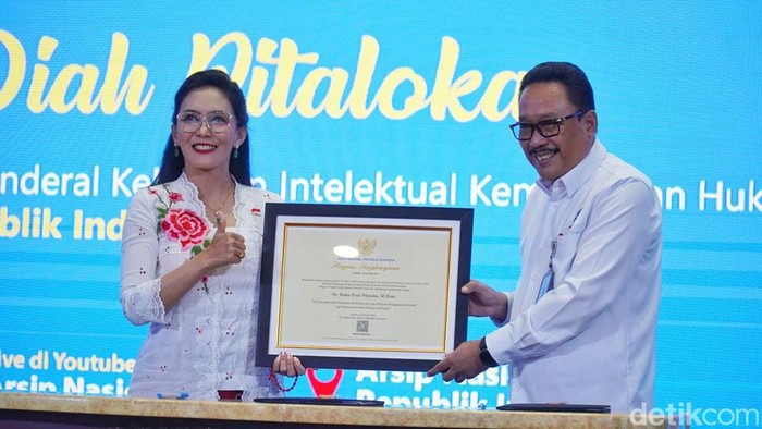 Rieke Diah Pitaloka