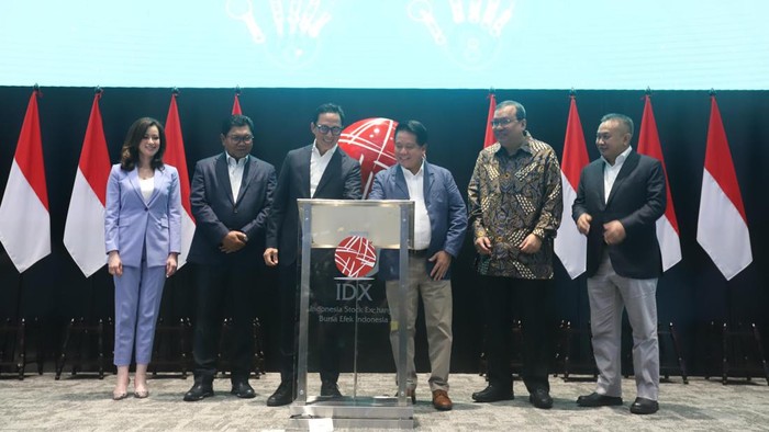 Sinergi Perkuat Investasi Syariah PT Mandiri Sekuritas meluncurkan layanan investasi #SerbaSyariah melalui kolaborasi dengan Bank Syariah Indonesia (BSI). Nasabah semakin dimudahkan investasi di pasar modal syariah.