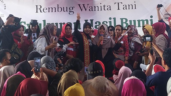 Siti Atikoh hadiri deklarasi relawan Wanita Tani Lampung dukung Ganjar-Mahfud